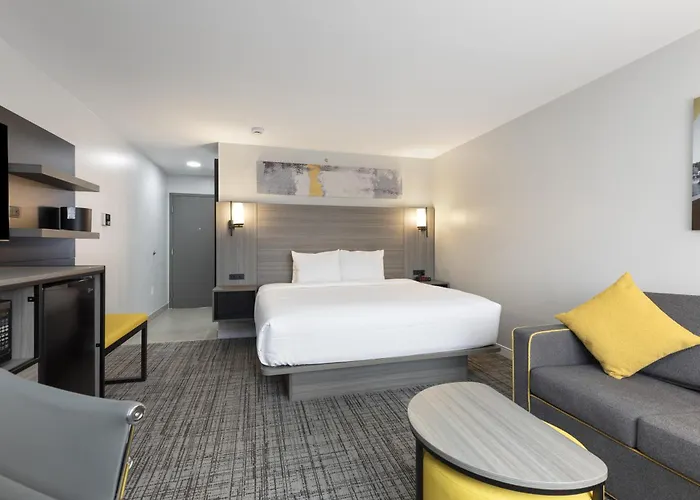 Western Elgin - Chicago Hotel 3*