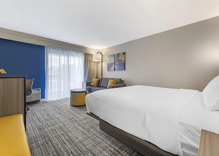 Western Elgin - Chicago Hotel 3*