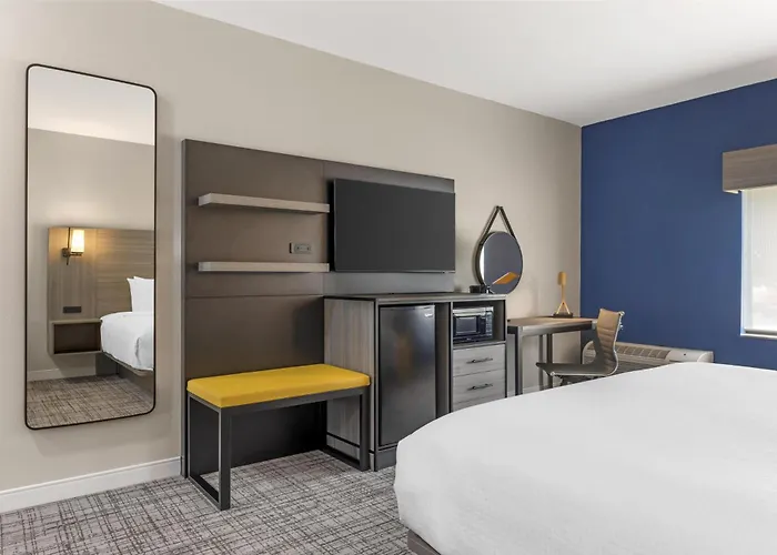 Western Elgin - Chicago 3*